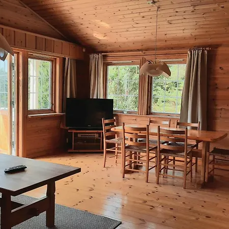 Cottage Ropeid
